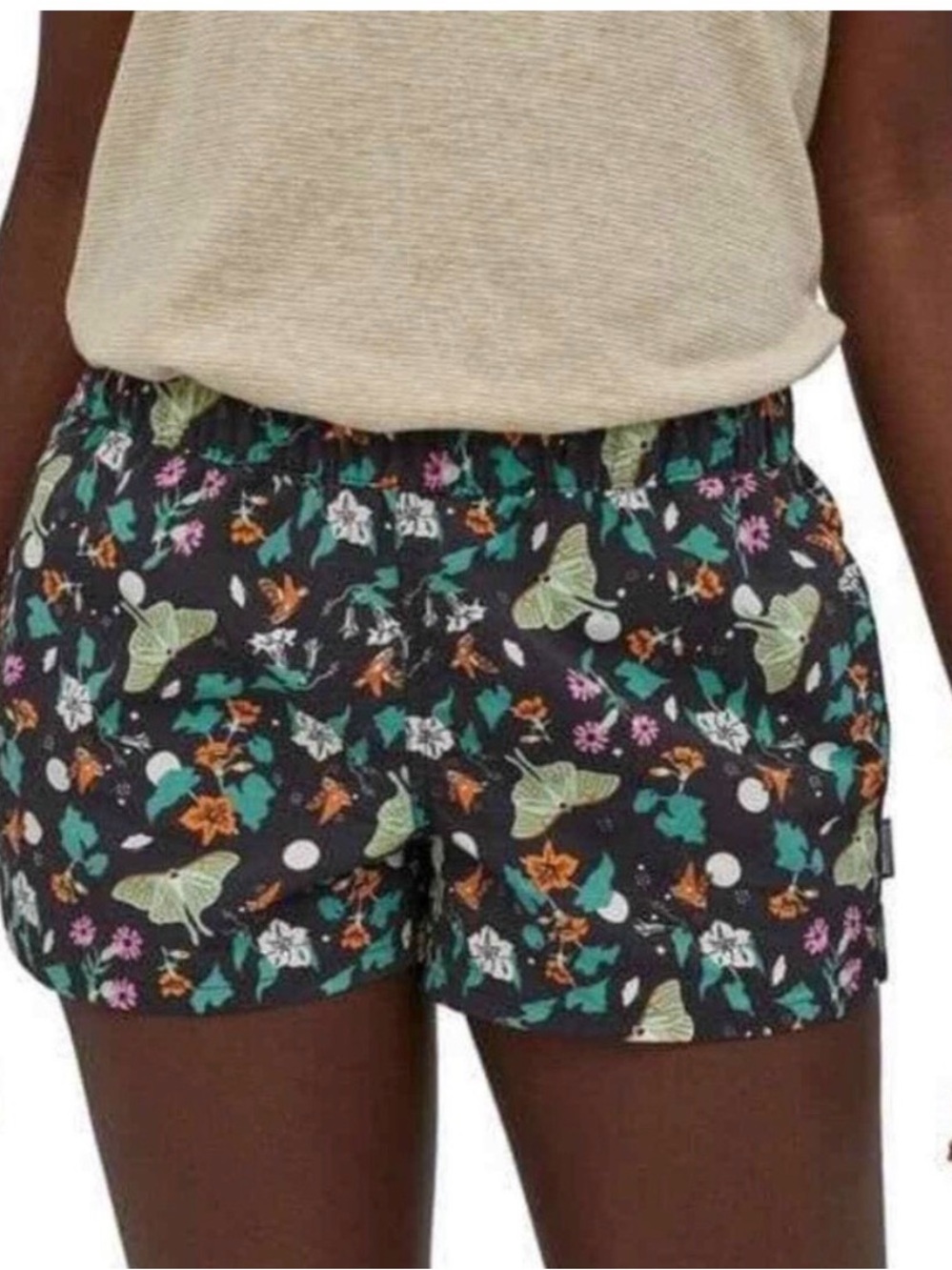 Patagonia Barely Baggies Shorts in Luna Moth Print Womens size medium